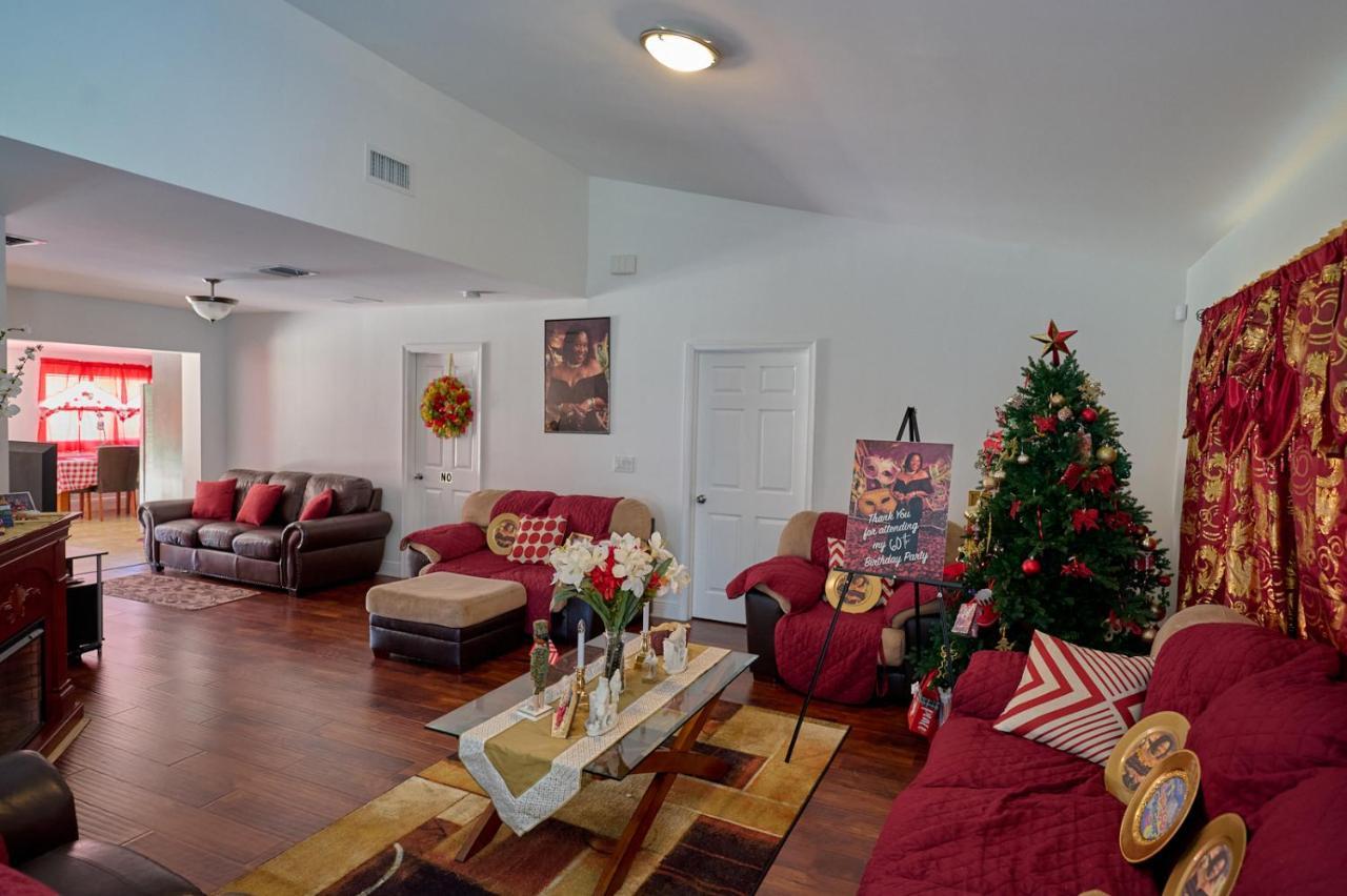 Fabulous Hollywood Living Space Екстериор снимка